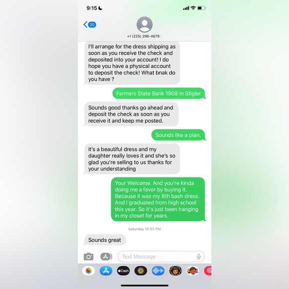 Meet your Posher, Emilee Jo - Picture 3 of 8